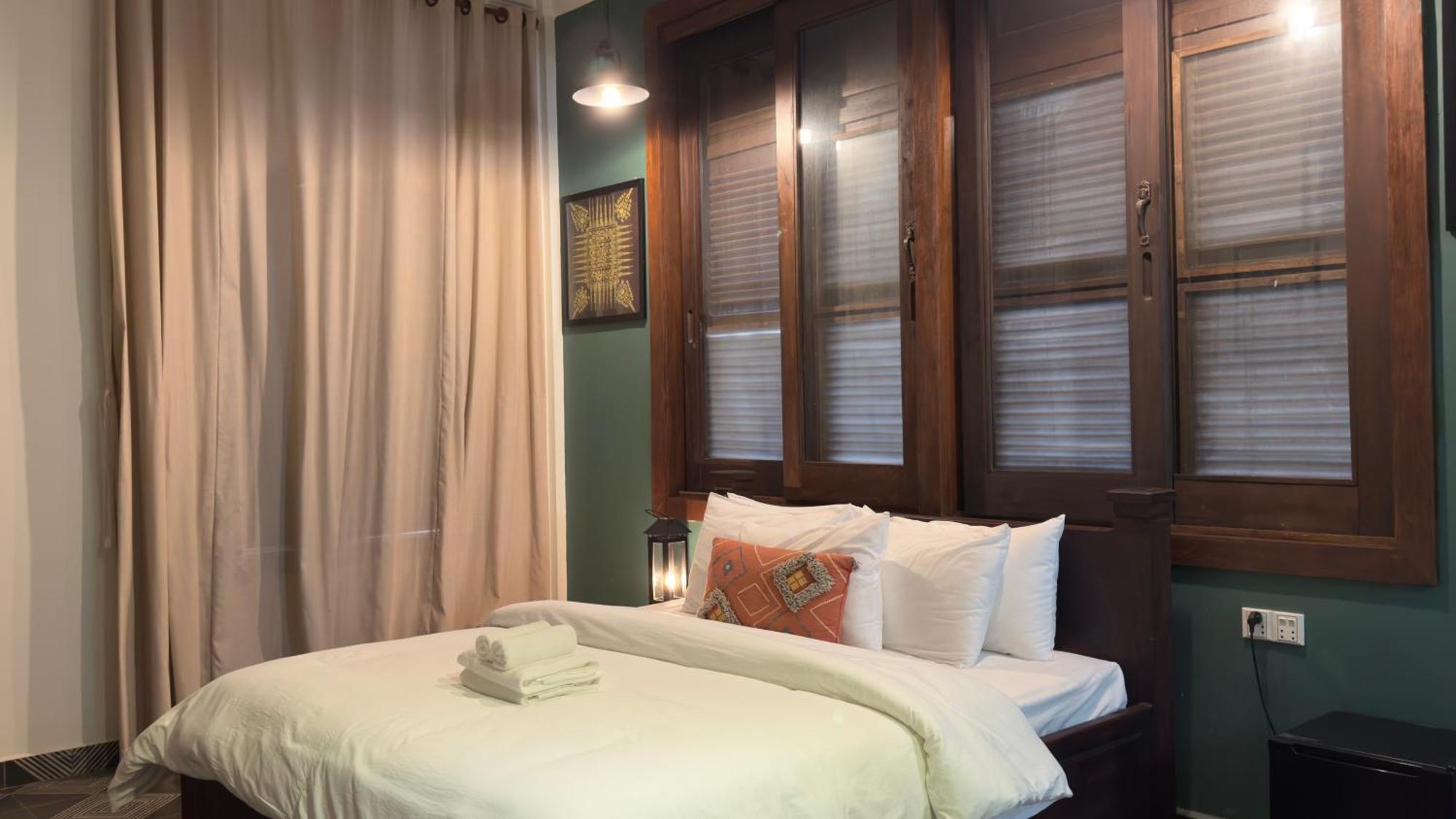 The J Break Boutique Hotell Kampot Eksteriør bilde