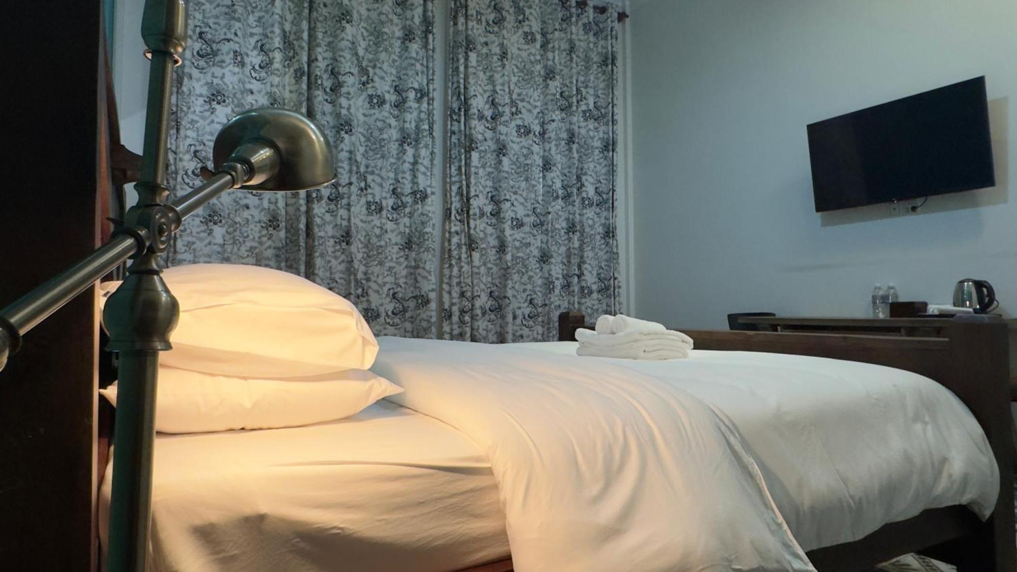 The J Break Boutique Hotell Kampot Eksteriør bilde