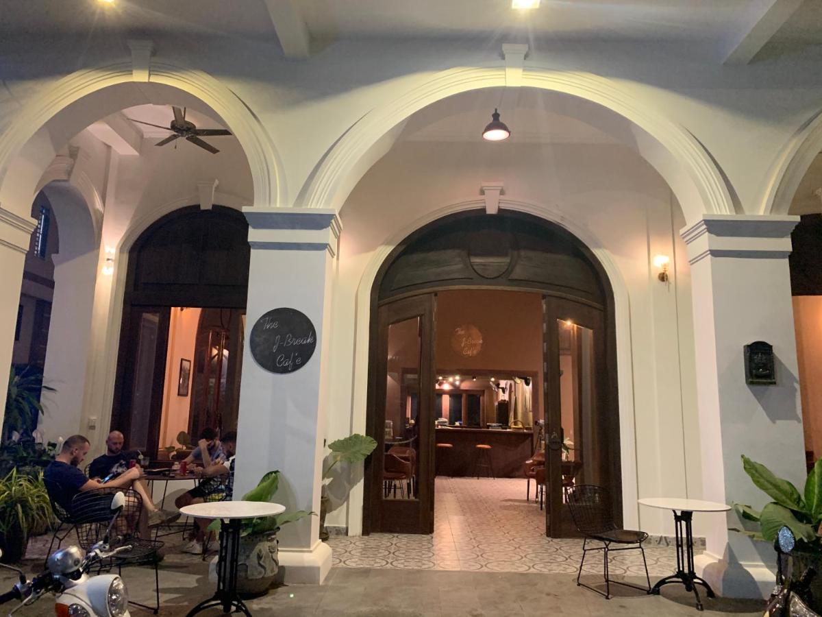 The J Break Boutique Hotell Kampot Eksteriør bilde